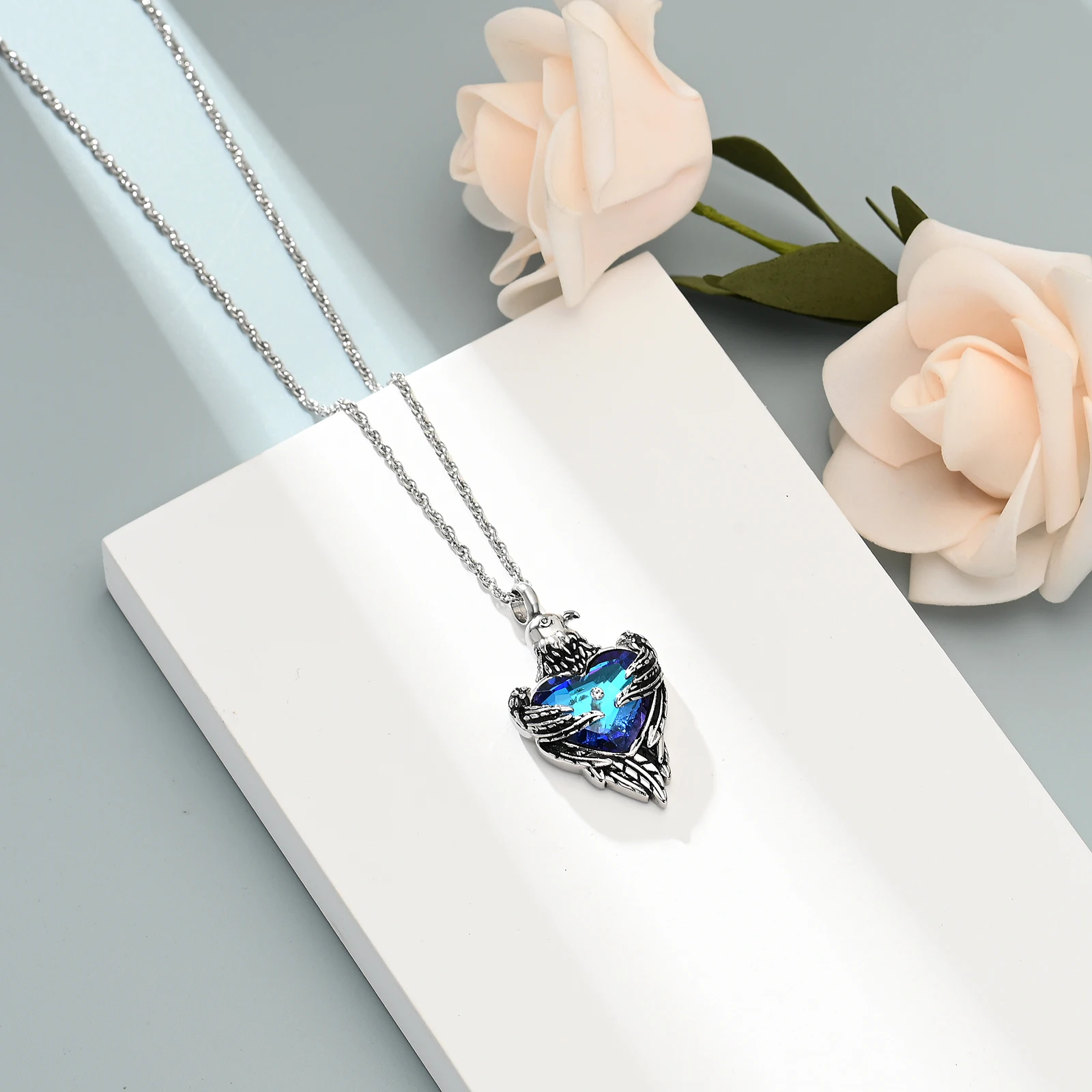 Eagle Crystal Heart Memorial Cremation Jewelry Urns For Ashes Urn Necklace Customize Vintage Stainless Steel Keepsake