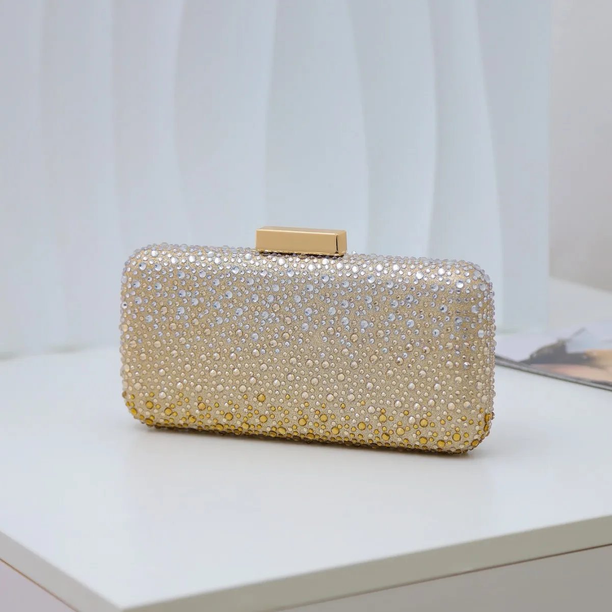 Gradual change Hot Diamond Clutch Bridal Party Shiny Dress Bag Vacation Messenger Women's Bag Gold