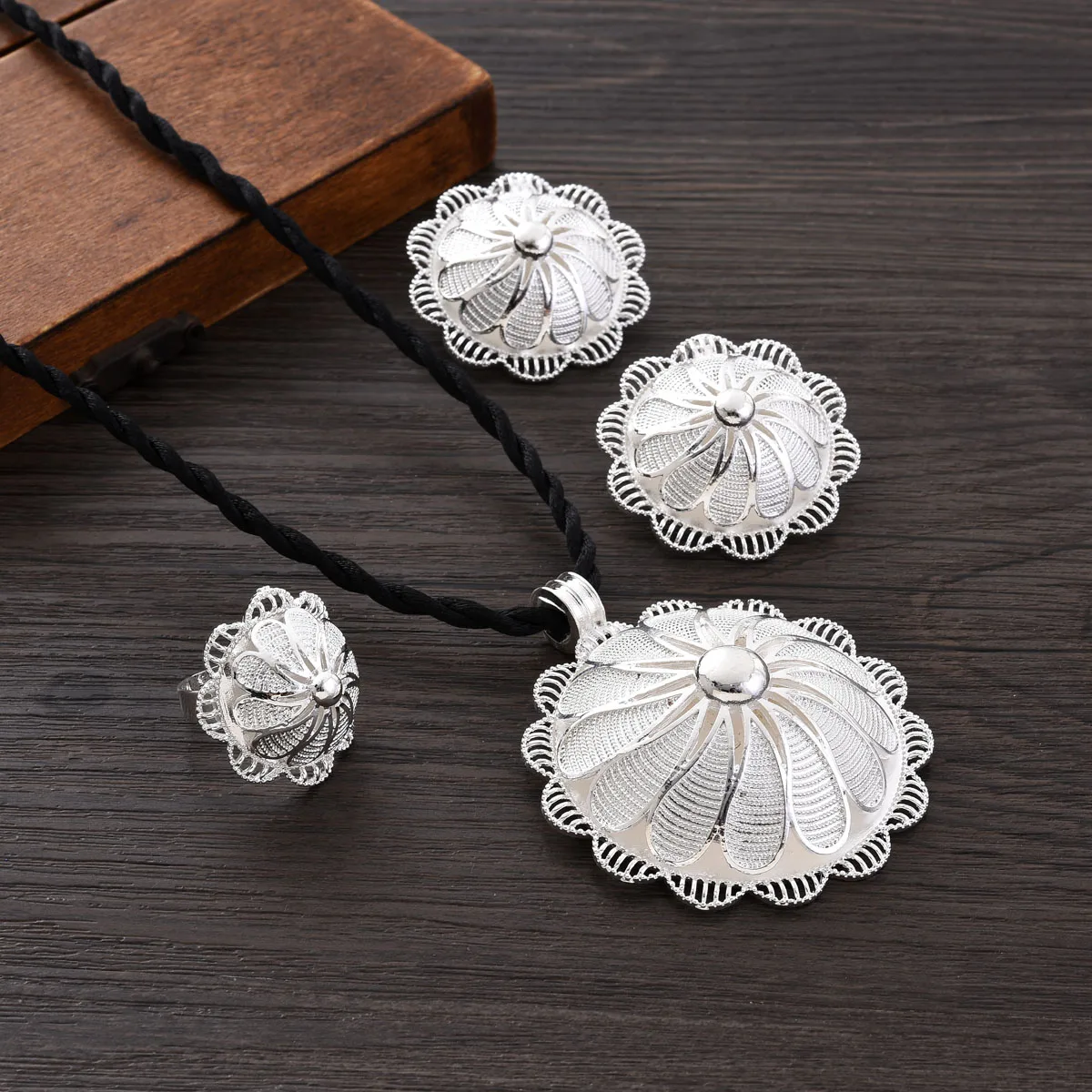 Silver Color Ethiopian Jewelry sets Pendant Earrings Ring 3-Piece Sets African Eritrean Wedding Engagement Ethnic Gifts #134
