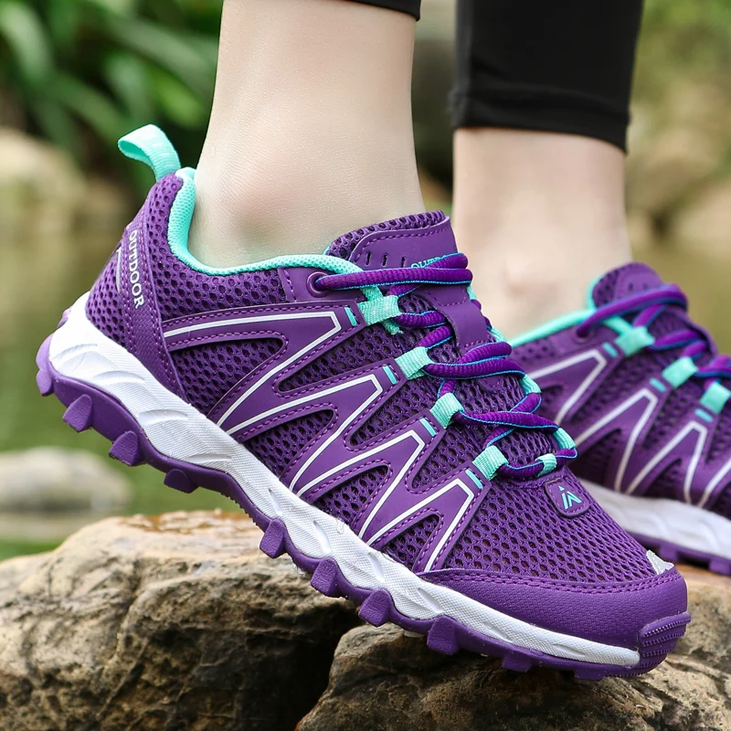 العلامة التجارية النساء أحذية رياضية شبكة المرأة حذاء للسير مسافات طويلة خففت تنفس الرحلات الرياضة تسلق الأحذية في الهواء الطلق النساء السياحة حذاء رياضة
