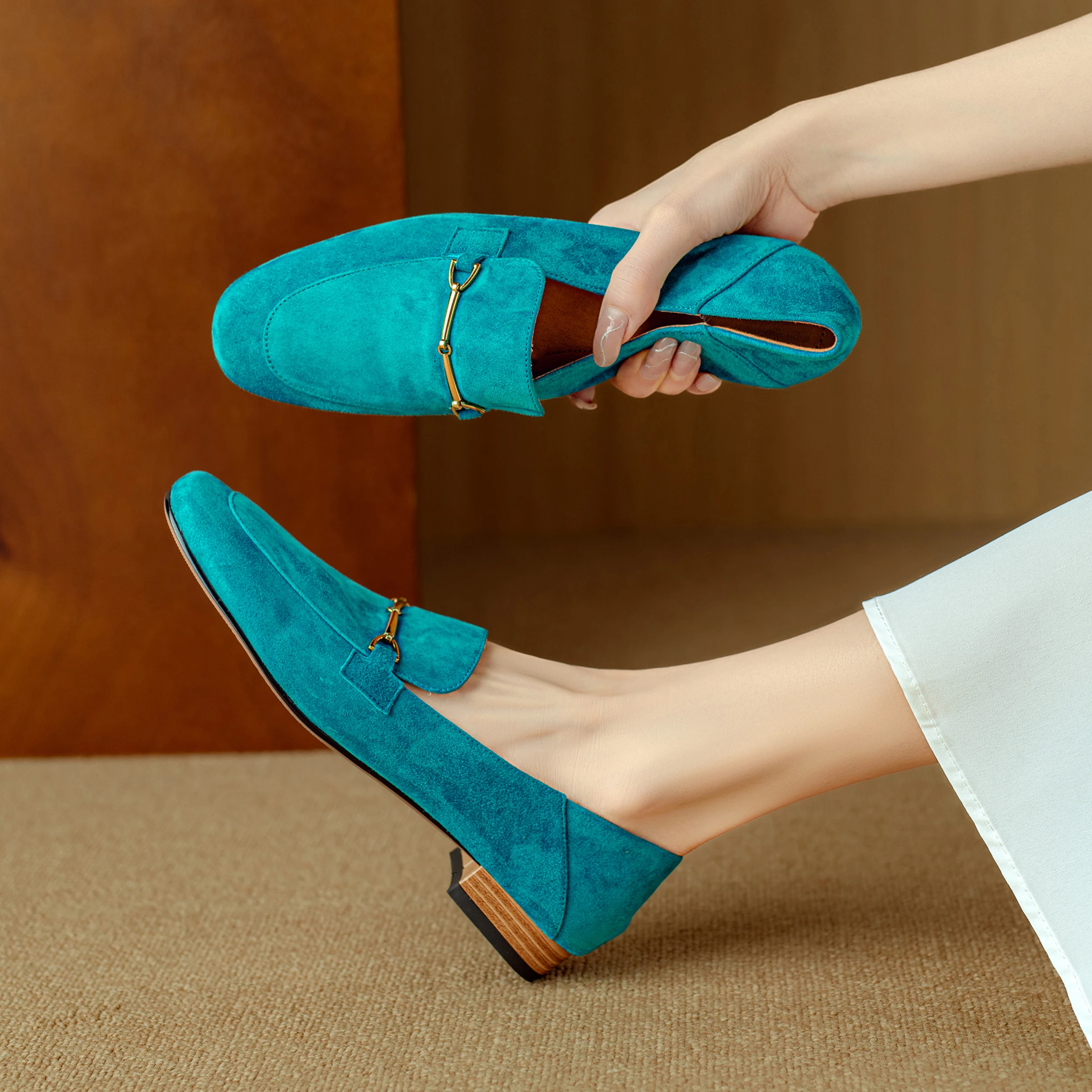 

Genuine Leather Sheepskin Women Loafers ,Metal Buckle Round Toe Slip On Low Heels Fashion Women Shoes