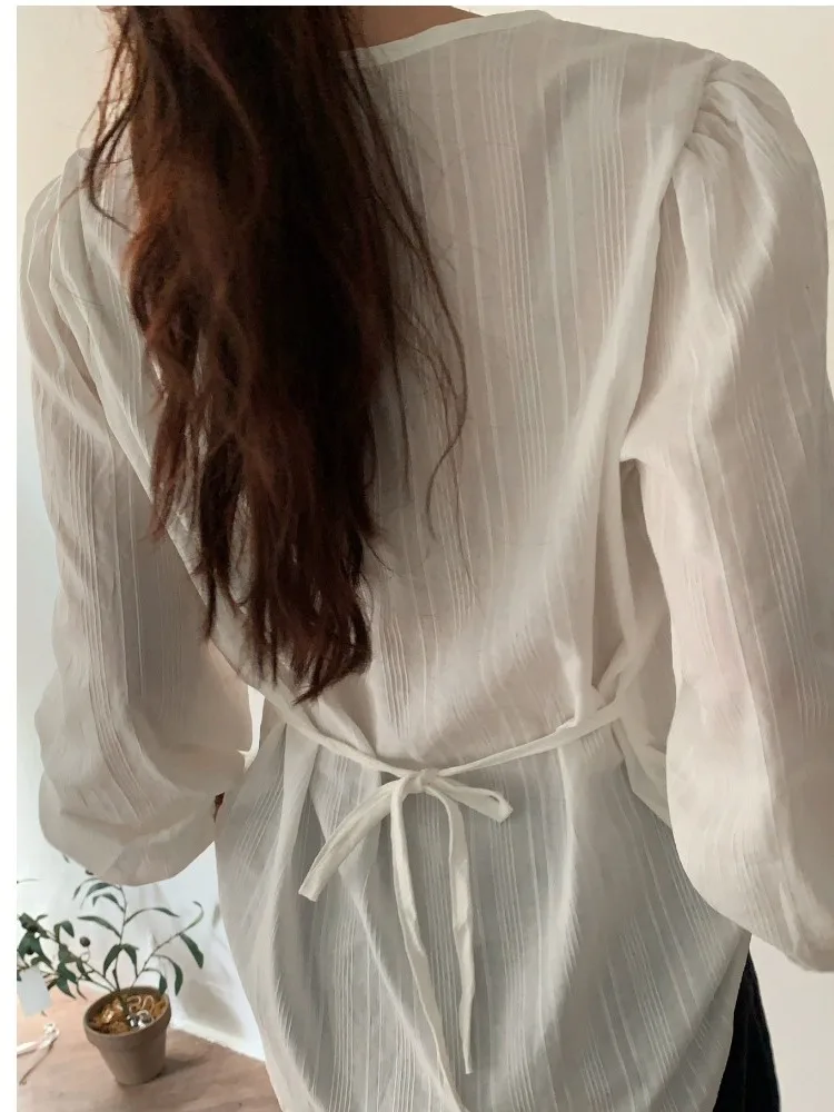 قميص نحيف أنيق بأكمام طويلة للنساء بزر واحد، موضة خريفية أنيقة، مادة عالية الجودة غير قابلة للتشوه ورقيقة