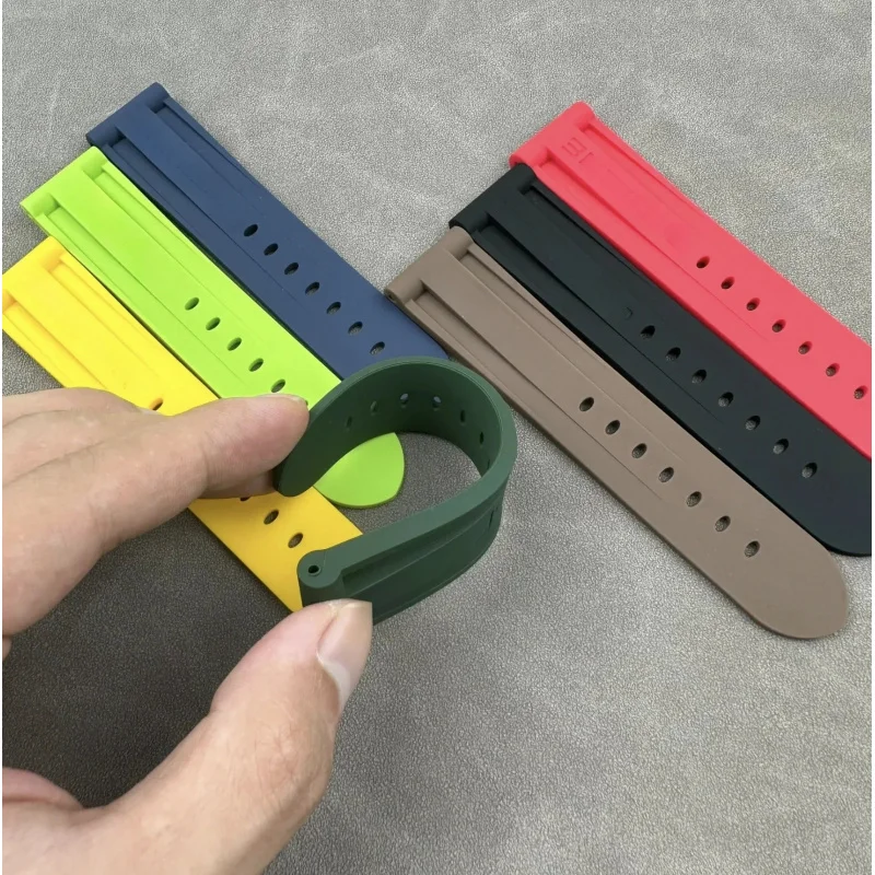 Cinturino in gomma morbida adatto per accessori cinturino Panerai per cinturini pam111/441/389 24mm con fibbia Tang