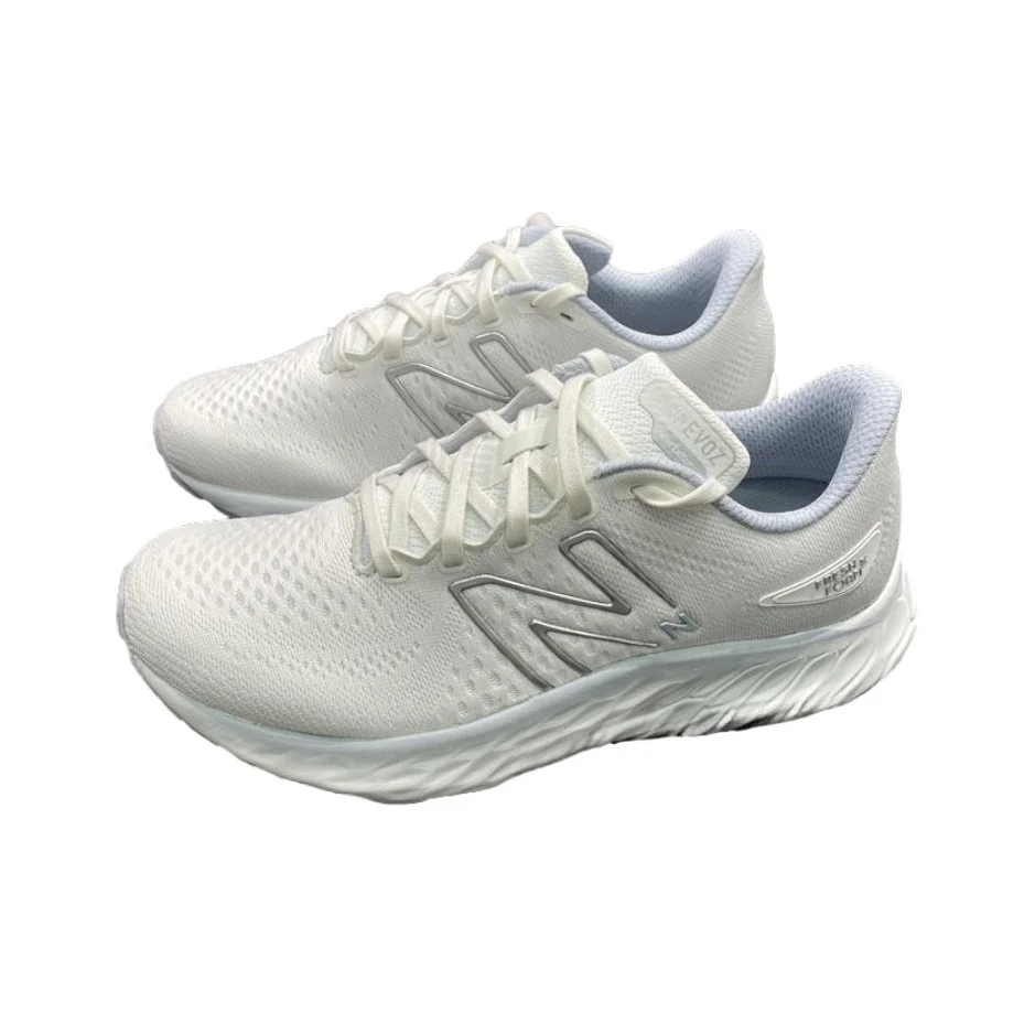 حذاء جري كاجوال من New Balance NB EVOZ للرجال، لون بيج #2