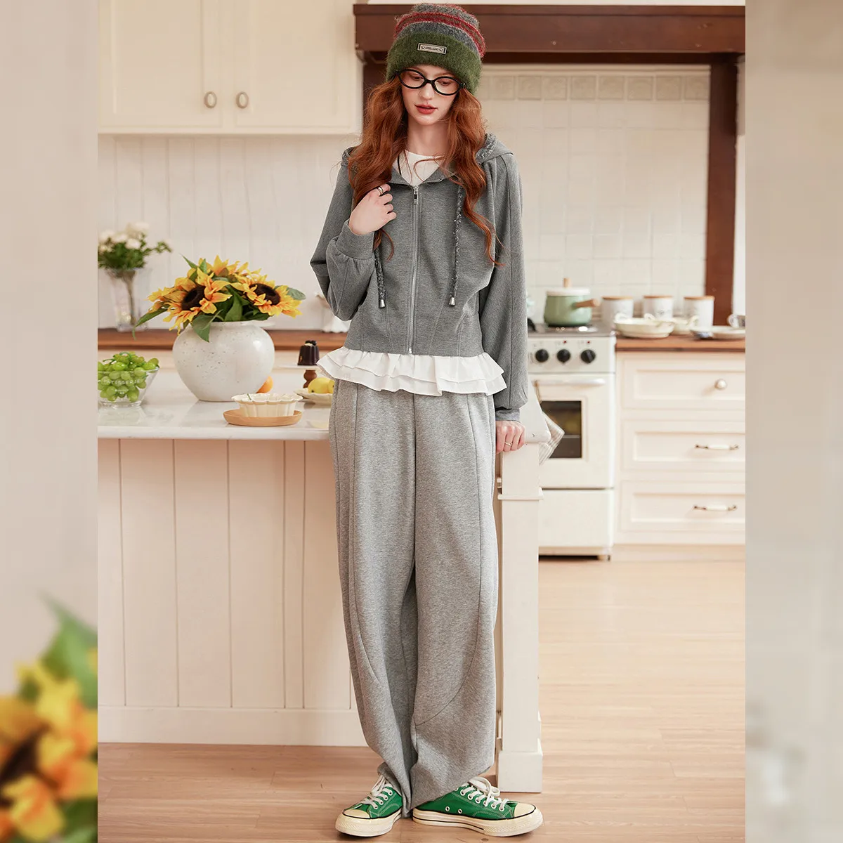 루이야오 캐주얼 오피스 레이디 여성 후드 코트 2025 가을 탑스 패션 시니어 긴팔 지퍼업 여성 후드 스웨트셔츠