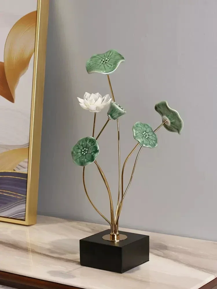 Lotus Chinese Style Decoration Ceramic Hallway Light Luxury OrnamentHot Sales