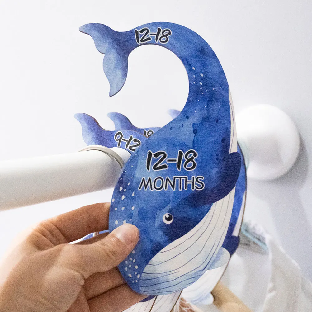 

7PCS Baby Clothes Dividers Wooden Whale Nursery Closet ganizers Wardrobe Size Separator Infant Storage