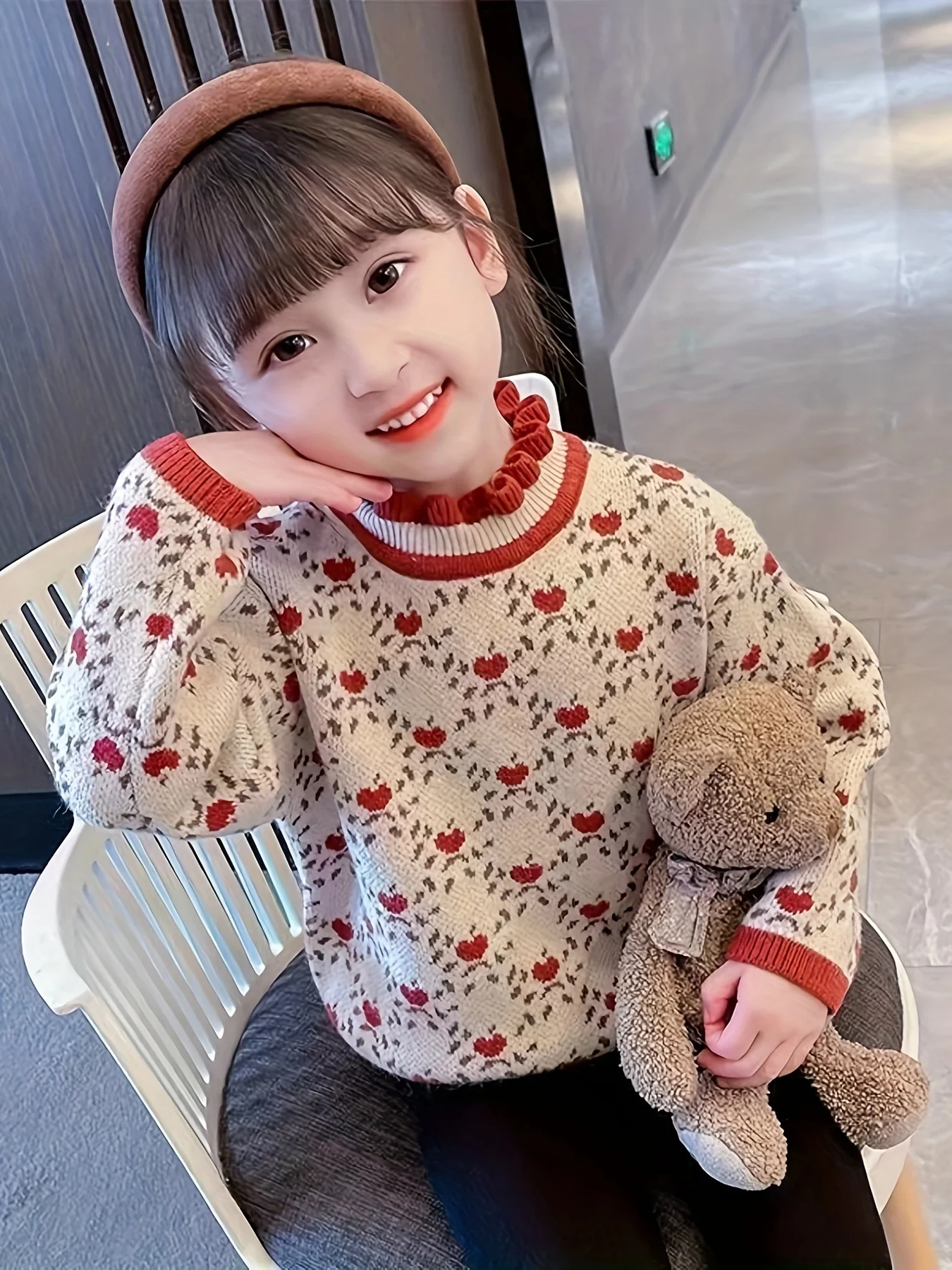 

Girls Knitwear Autumn and Winter New Style Winter Clothing Fashionable Baby Girl Kidsren's Knitwear All-In-One Velvet