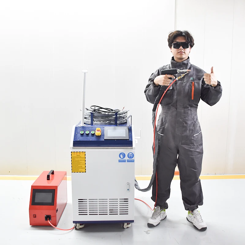 Welders Handheld 1500w 2000w Fiber  Continuous Welding Machine for Metal 3 in 1 Stainless Steel Price USD