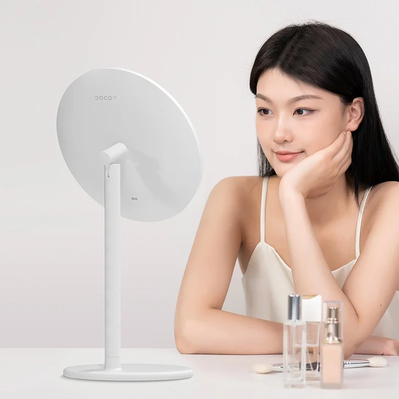 Doco Make-Up Spiegel Mini Desktop Led Licht Hoge Quanlity Metalen Textuur Perfect Voor Cadeau Geven
