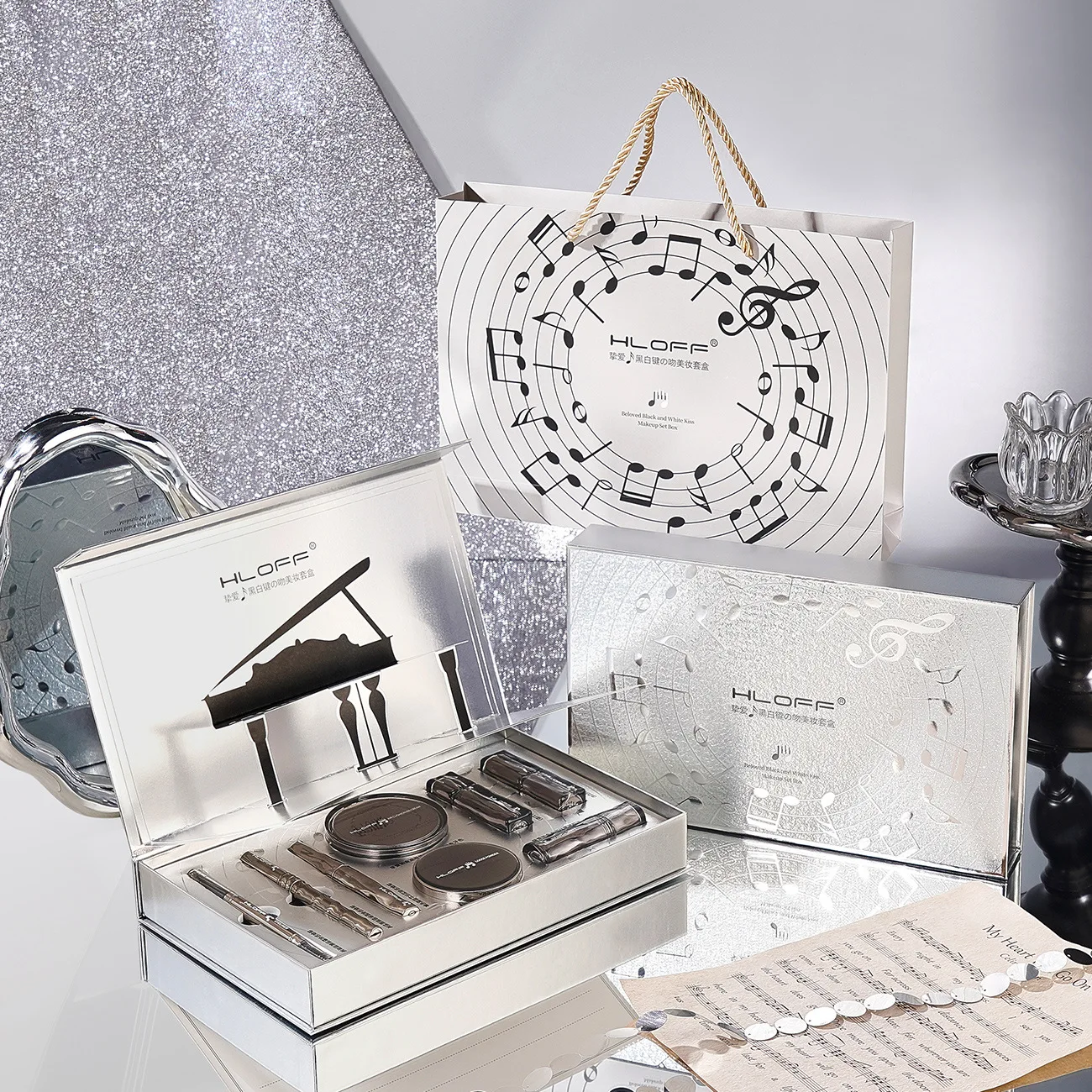 Hlof amado preto e branco chave beijo conjunto de maquiagem brilho labial batom almofada iniciante conjunto completo kit de maquiagem oito peças