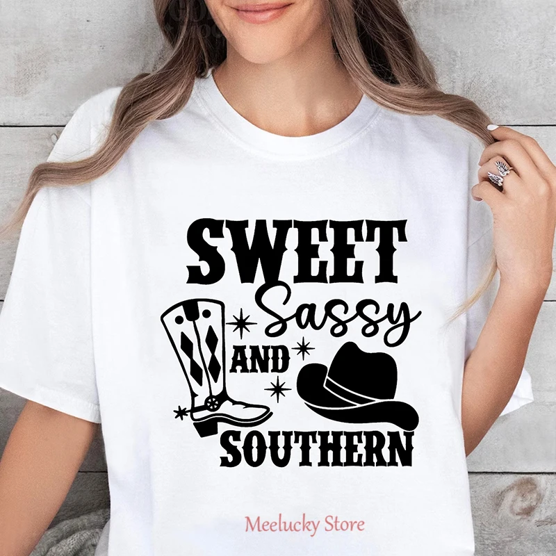 sweet sassy and southern Letter printed pattern women's T-shirt, versatile and refreshing, beautiful and moving