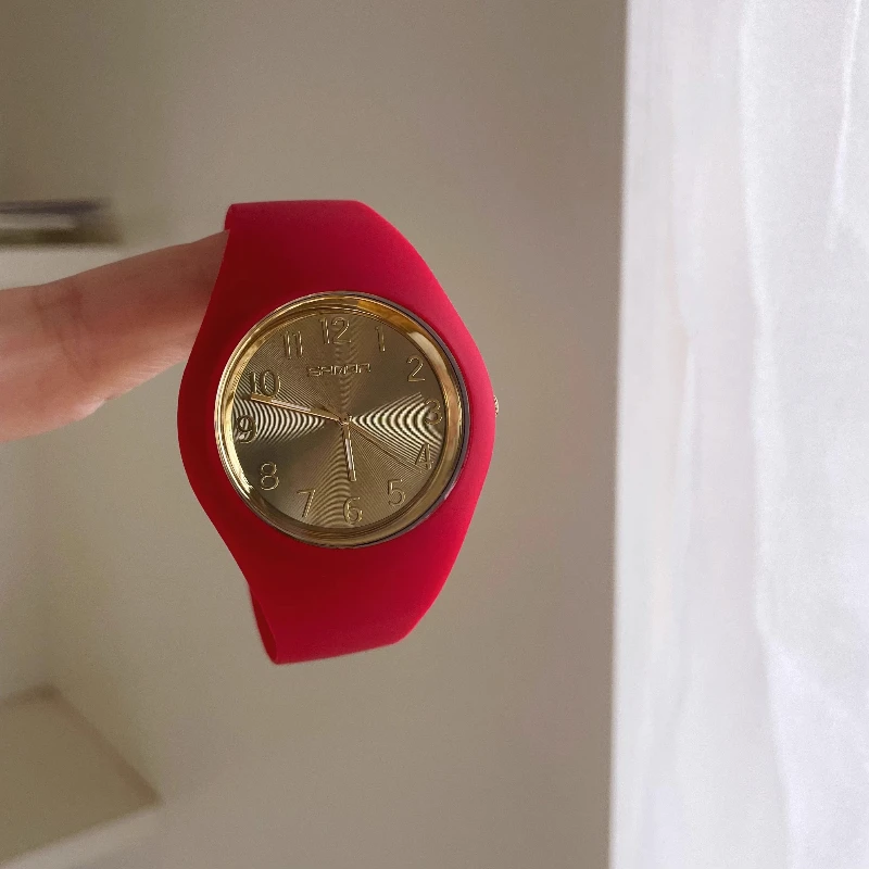 Waterproof 2025 quartz watch birthday gift fashion classic trend women's watch elegant and simple