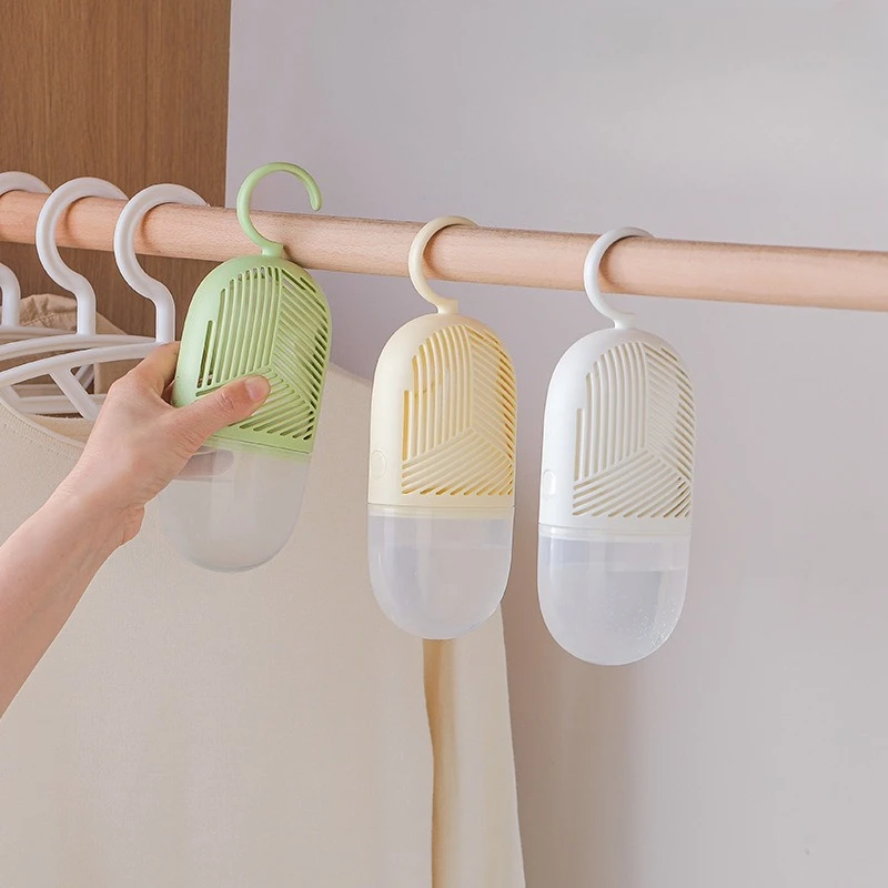 

Moisture Absorber Hanging Bags Household Wardrobe Closet Dehumidifier Plastic Damp Remover Odor Eliminator for Cabinet Dormitory