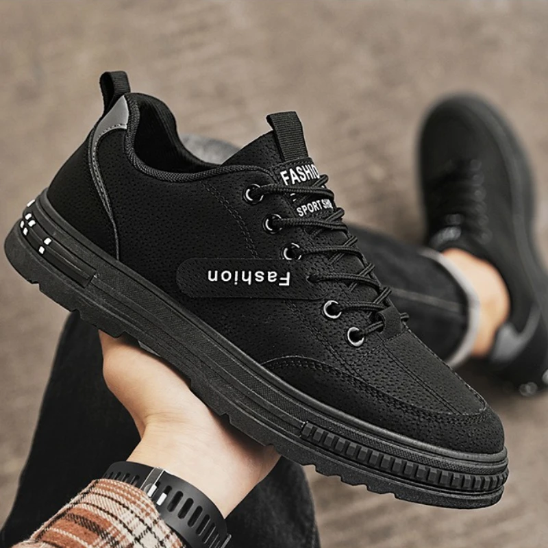 

2025 New Men's Breathable Sneakers Trendy Design Lace-Up Casual Shoes Non-Slip Sole Comfortable Cushion Lightweight Safety Shoes