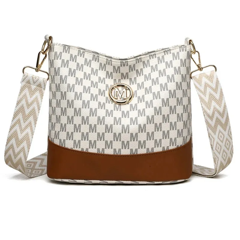 Nowa torebka crossbody w stylu retro, torebka z literą M, wysokiej jakości torba z PU, torba typu tote do pracy i na co dzień.
