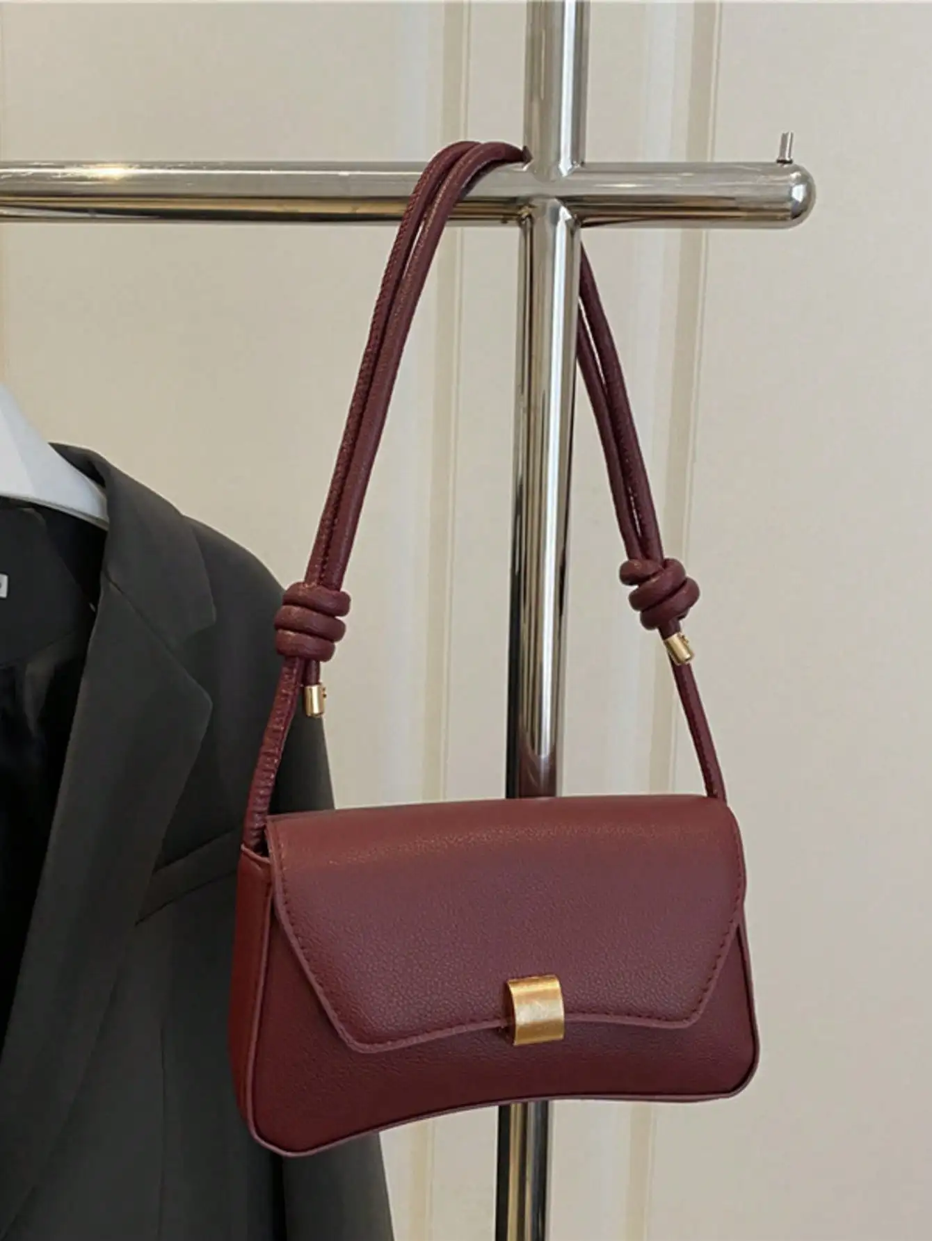 

Burgundy PU Leather Flap Shoulder Bag with Knot Strap and Gold Clasp