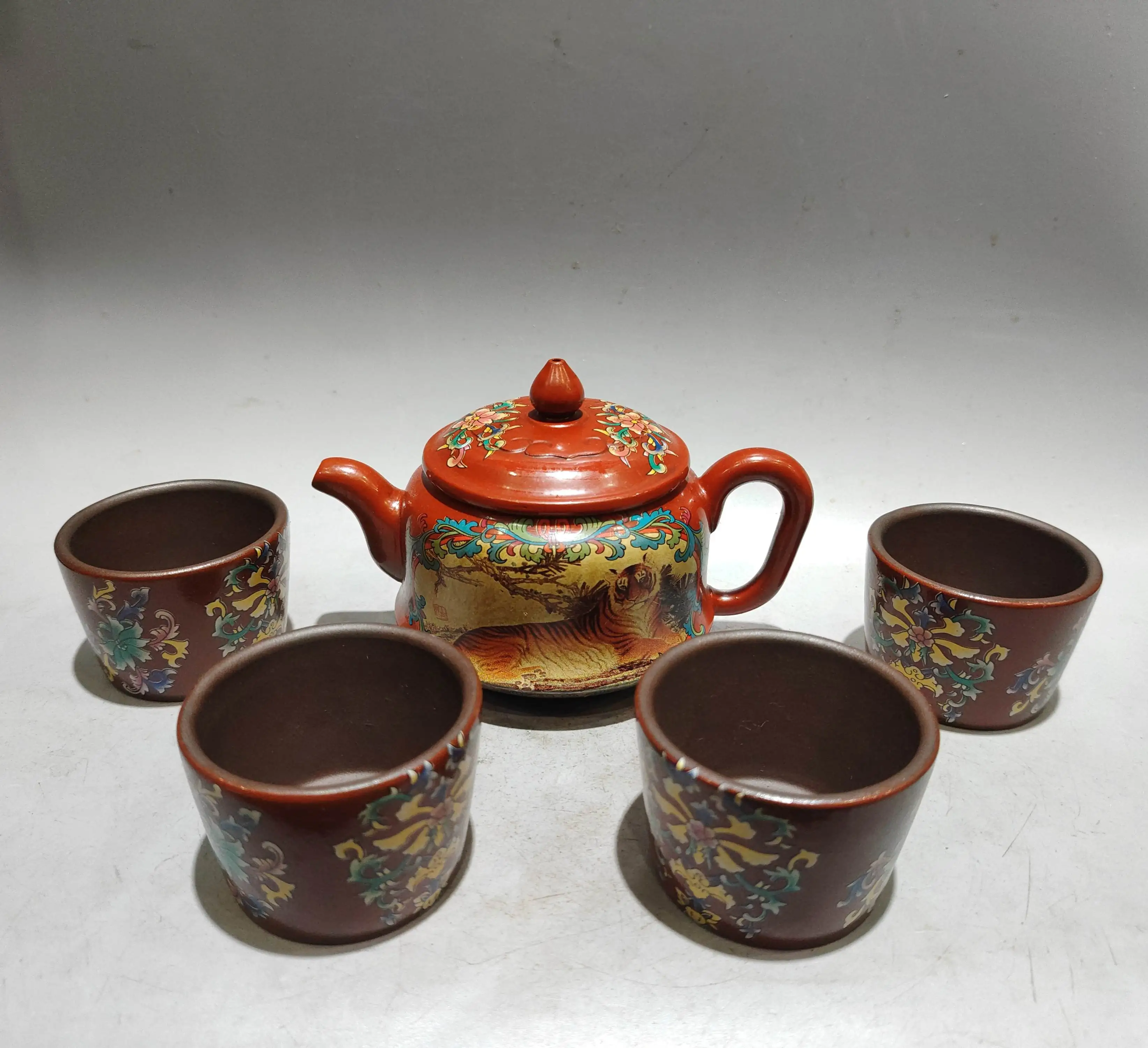 Purple teapot Yixing Purple Clay Teapot Painted Flower texture Tiger pattern Tiger Tiger Power Pot 4 cups a set Kettle Teapot