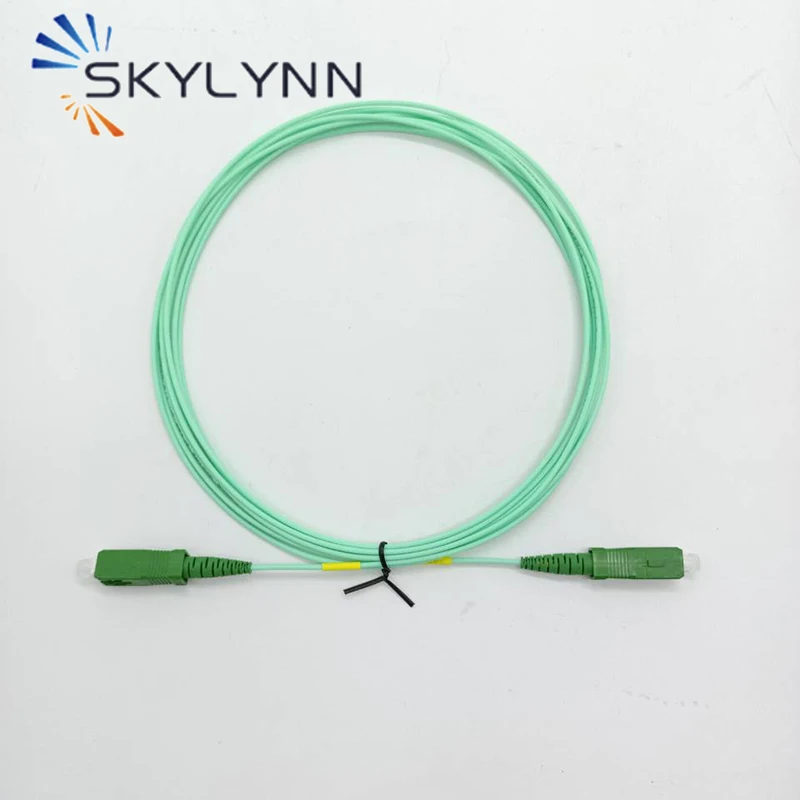 Naar Fabriek Oem Merk 100 Pcs Sc/APC-SC/Apc Single Mode G657a2 Simplex 1.6Mm 3.5 Meter Lengte Fiber Optic Patch Cord Aqua Lszh