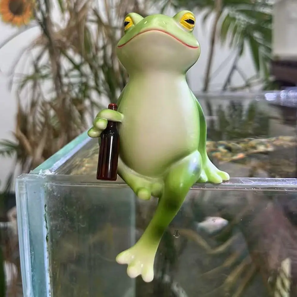 

Landscape Decoration Resin Frog Figurine Cartoon Cute Frog Ornament Decor Realistic Animal Miniatures Sculpture Fish Tank