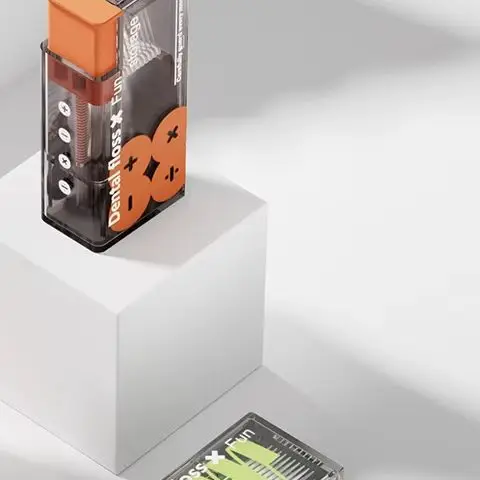 

Dental Floss Dispenser Containing 10Pcs Floss Dental Floss Storage Box Auto Refillable Oral Hygiene Care Floss Pick