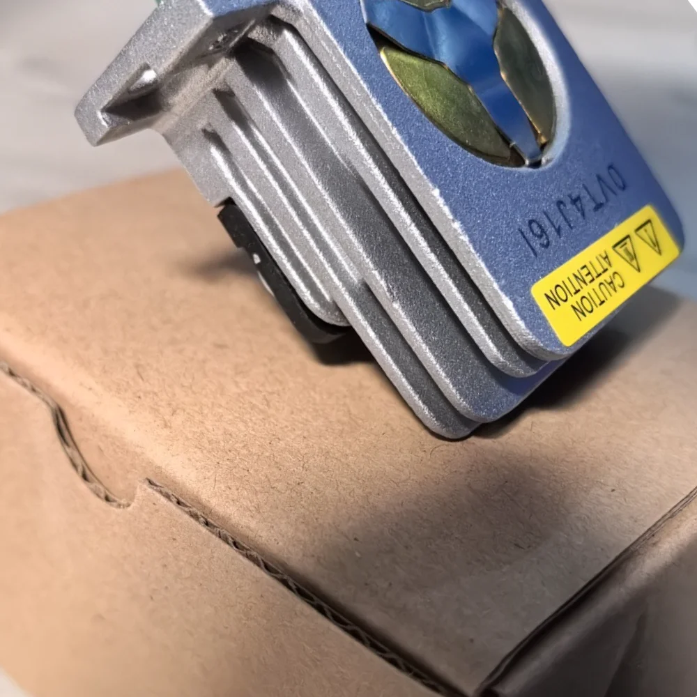 

1 шт. 1279490 F081000 F070000 Печатающая головка для EPSON LQ 590 2090 690 LQ2090 LQ590 LQ690 LQ 680 680K LQ2080 LQ580 LQ590K LQ690K