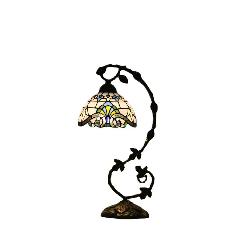 

New pastoral retro flower lamp, bedroom bedside wedding gift creative restaurant