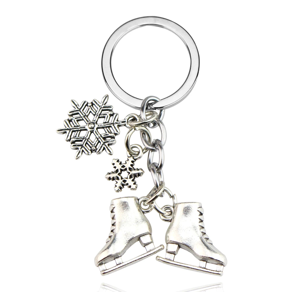 Trendy 1 Pair Ice Skate Shoes Snowflake Pendants Keychain for Skating Enthusiasts Winter Keyring Sliver Color Metal Skating Gift