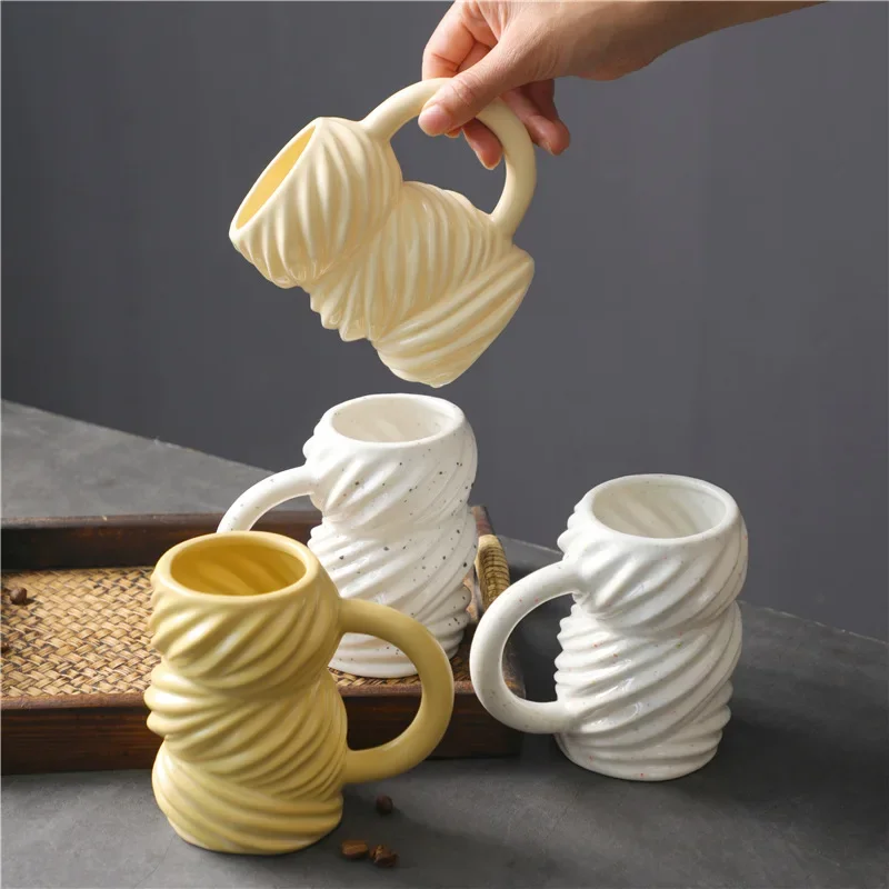 

Creative Ceramic Water Cup, Good-looking Floating Point Mug, Personalized Trend, Large Capacity, Niche Design, Fashion