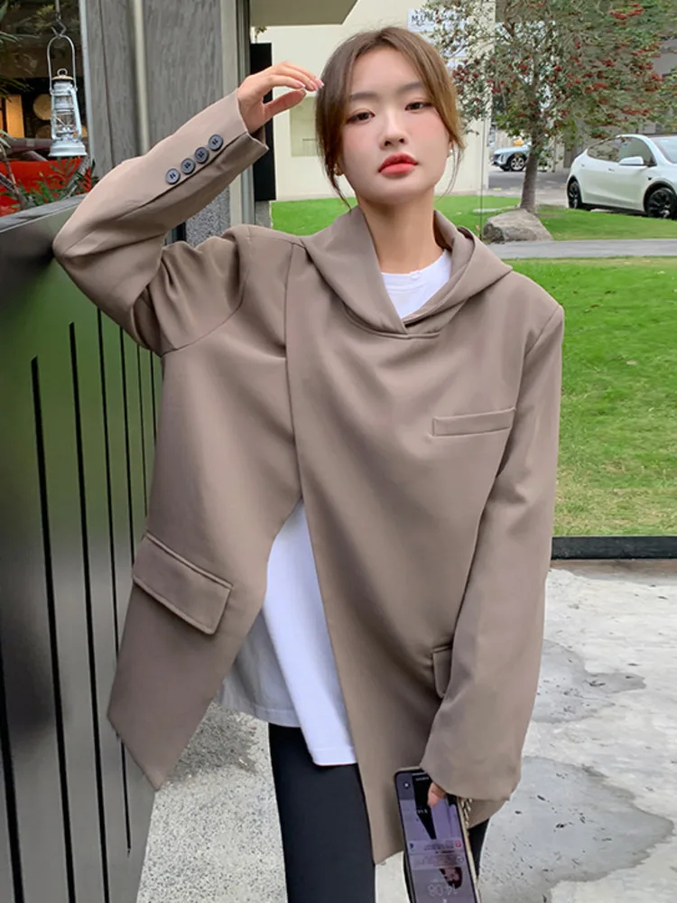 LANMREM Fashion Irregular Hooded Blazers For Women Slit Long Sleeves Coats Korean Style Office Lady Clothing 2023 New 2YA3128