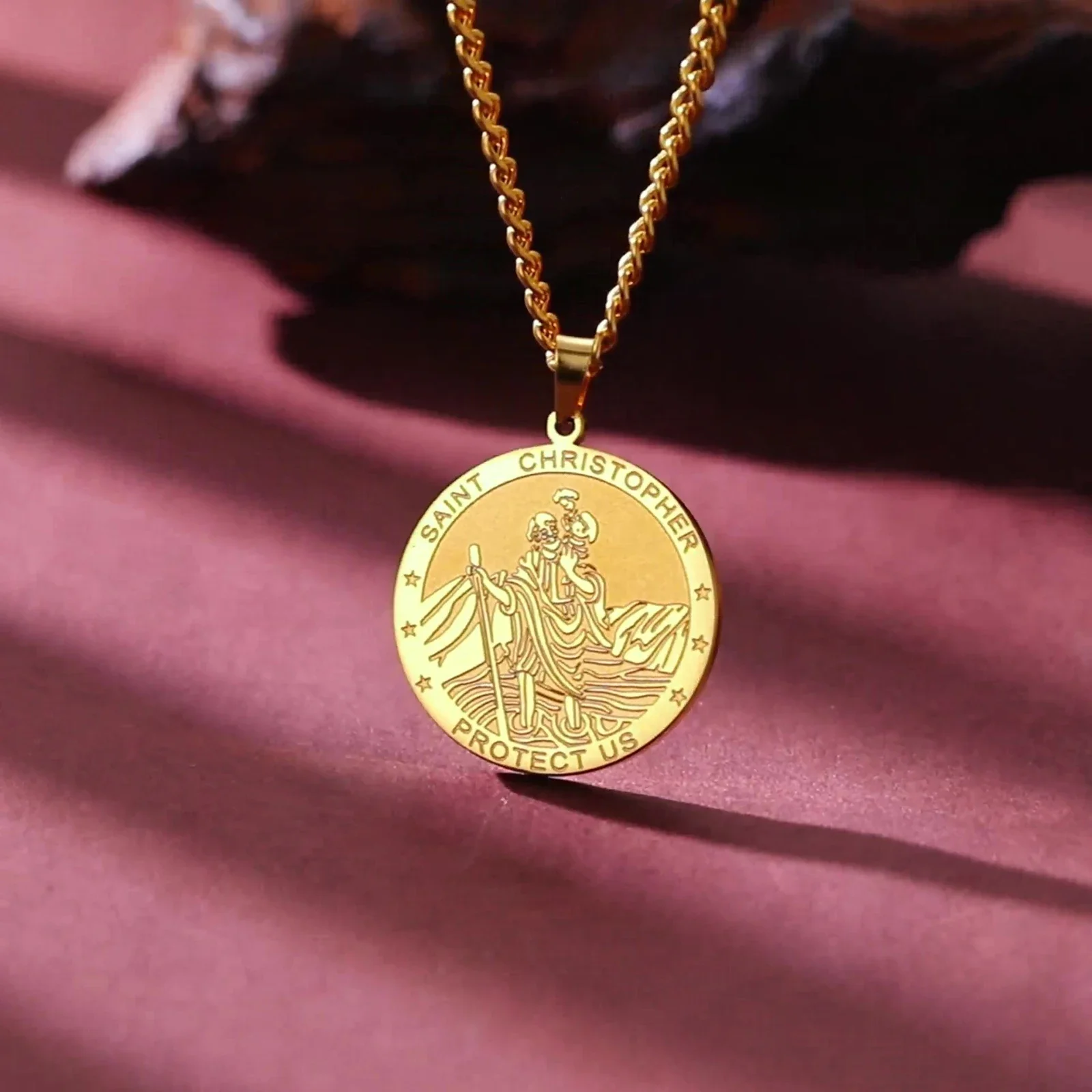 Skyrim Double-sided Saint Christopher Protect US Cross Pendant Necklaces Stainless Steel Gold Color Chain Women Amulet Jewelry