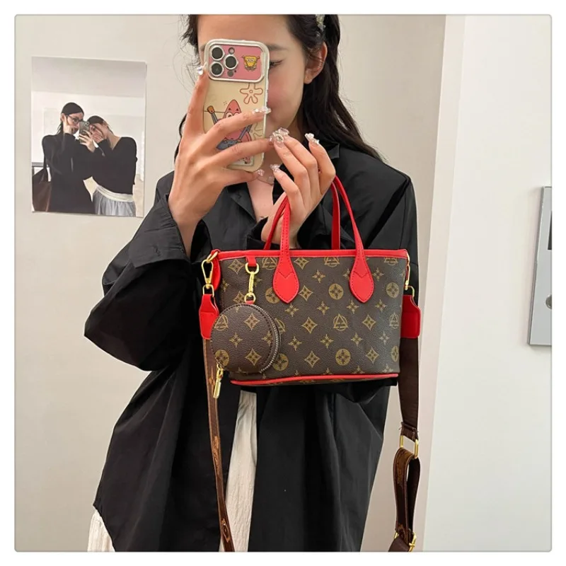 حقيبة اليد النسائية الجديدة لعام 2025 هي حقيبة تعبئة بكتف واحد عصرية وفاخرة وراقية وشبابية للسيدات