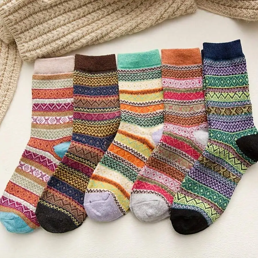 

5 Pairs Women Winter Warm Thick Knitted Mid-Calf Socks Vintage Style Casual Outdoor