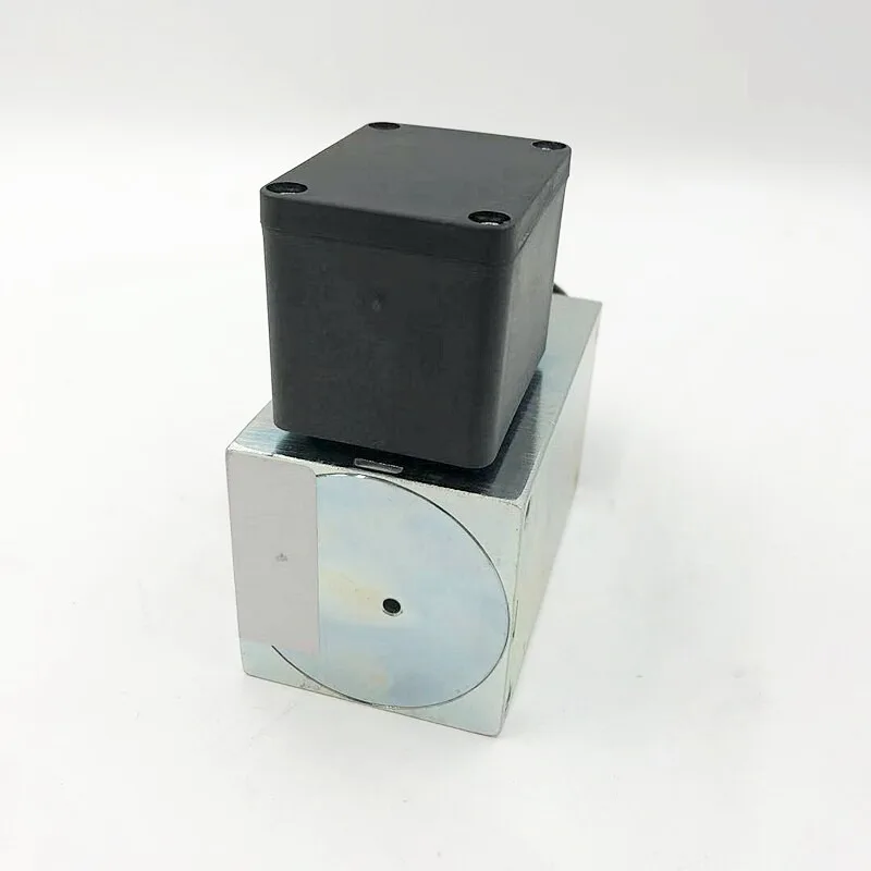 Suitable for elevator  9311 escalator brake brake, electromagnet 50668524 new single piece electromagnet