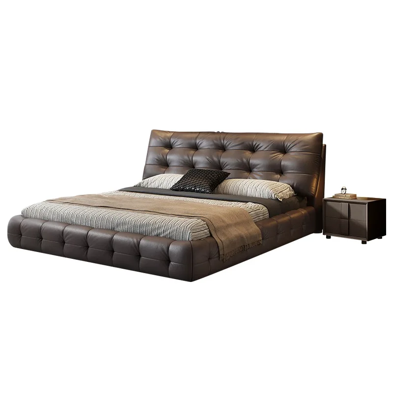 

Modern simple first-layer leather bed, soft bag flush-edge double bed, mid-antique high-end bed in bedroom