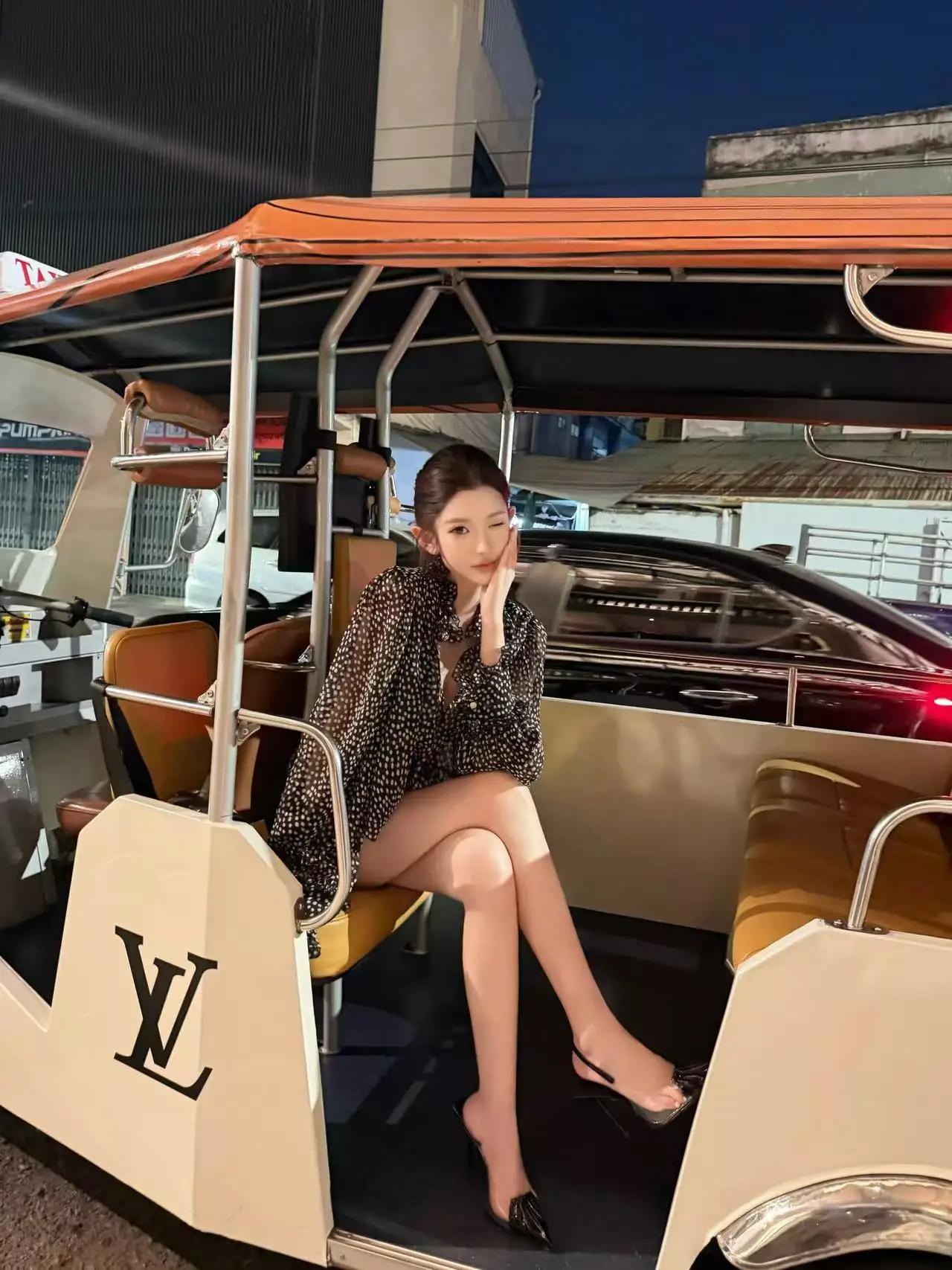 

Black Polka Dot Chiffon Long Sleeve Women's Shirt Summer New Korean Style Retro High Design Sense Long Sleeve Blouse Elegant