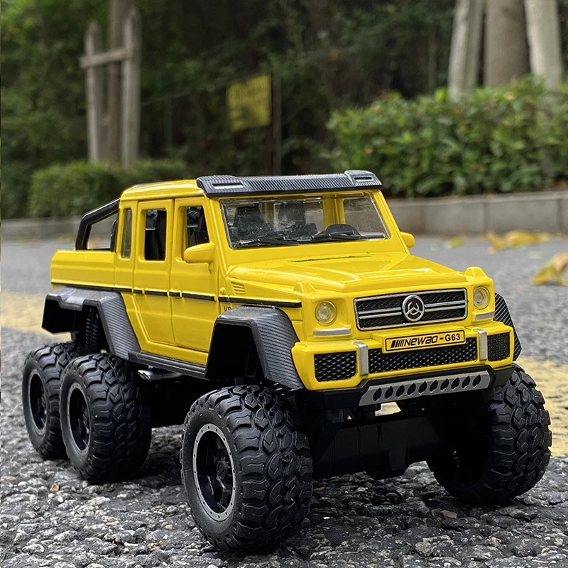 1:32 G63 6*6 Big Tire Modified Off-Road Vehicle Alloy Car Model Diecasts metal Simulation Toy Car Model Collection Kids toy gift