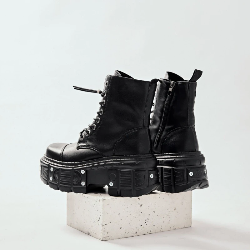 2024 Metalowa dekoracja Boczny zamek błyskawiczny Buty damskie Gruby spód Okrągłe palce Damskie buty rycerskie Moda retro Czarna platforma Botas