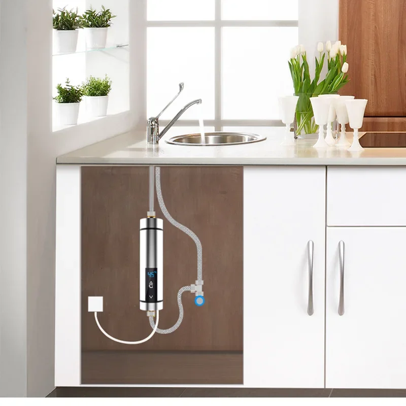 Kitchen and bath dual use instantaneous water heater without water storage