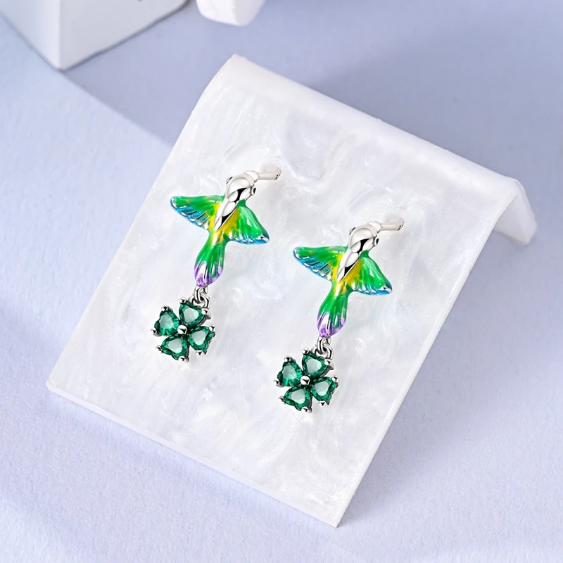 

New 925 Sterling Silver Four Leaf Clover Hummingbird Women Earrings Brilliant Wedding Engagement Star Earrings Jewelry Gift