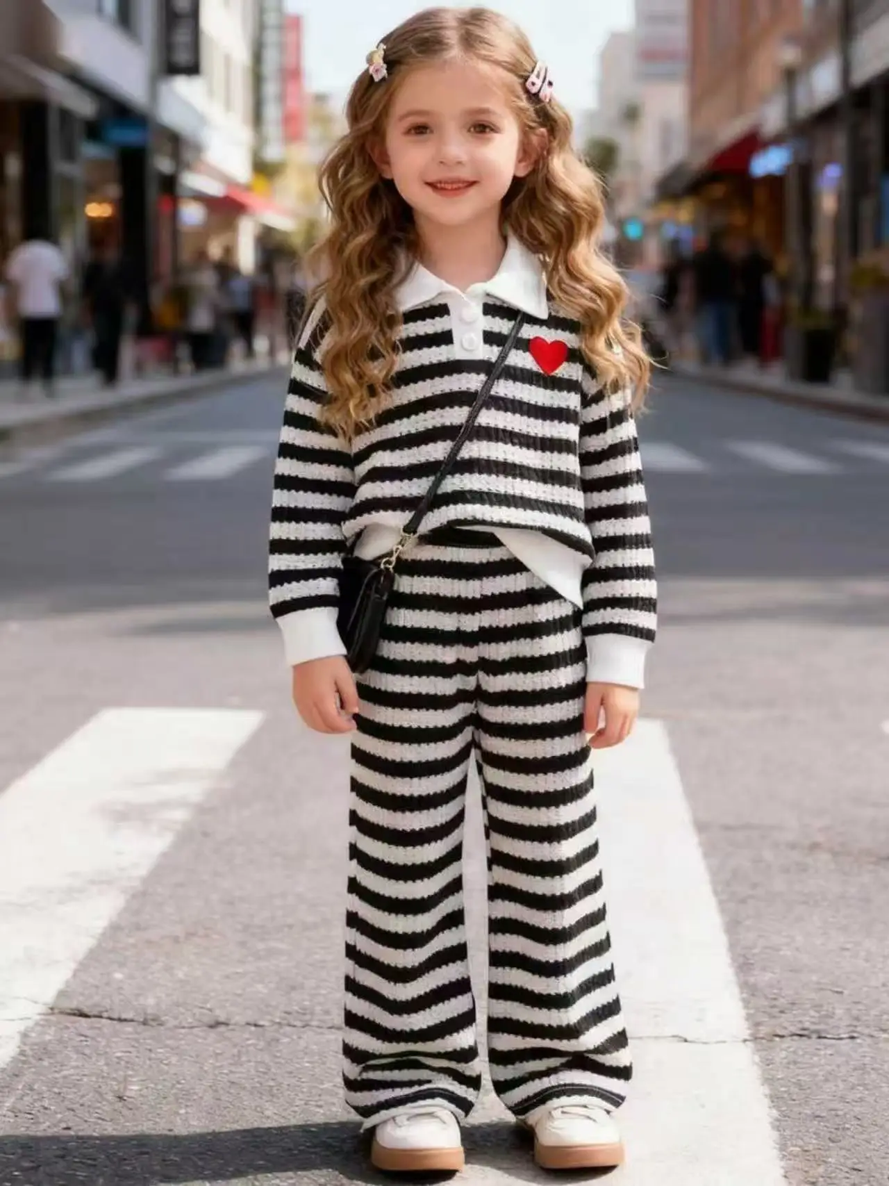 2026 New Arrival Girls Black White Striped Polo Neck Long Sleeve 2 P Set Korean Style Short Top Fall Winter Outfits Young Girls