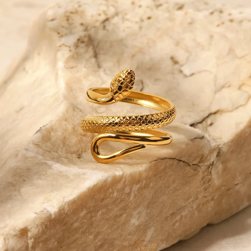 Youthway Metal Texture Tarnish Free Unique Unusual Snake Ring Stainless Steel Waterproof Metal Fashion Trendy Jewelry