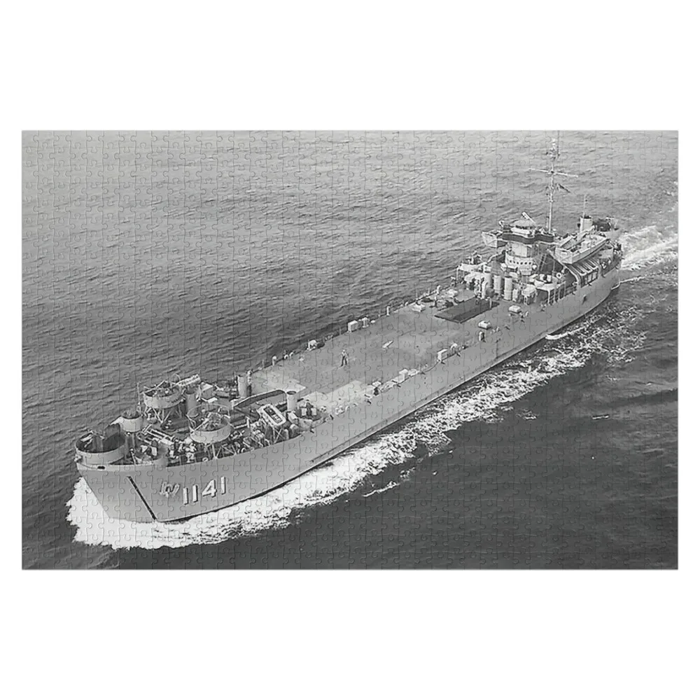 

USS STONE COUNTY (LST-1141) КОРАБЛЬНЫЙ МАГАЗИН Пазл на заказ с фото Диорама Аксессуары Пазл