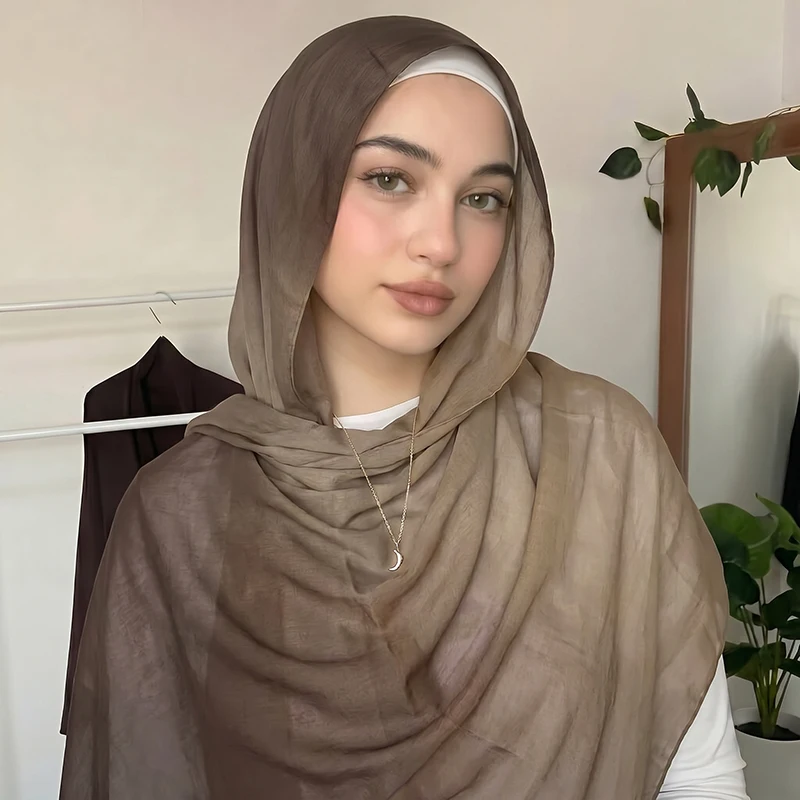 Fashion Muslim Hijab Ombre Scarf Soft Comfortable Headscarf Breathable Bandana Shawl for Women Ramadan Daily Wear Festival Gift view 3
