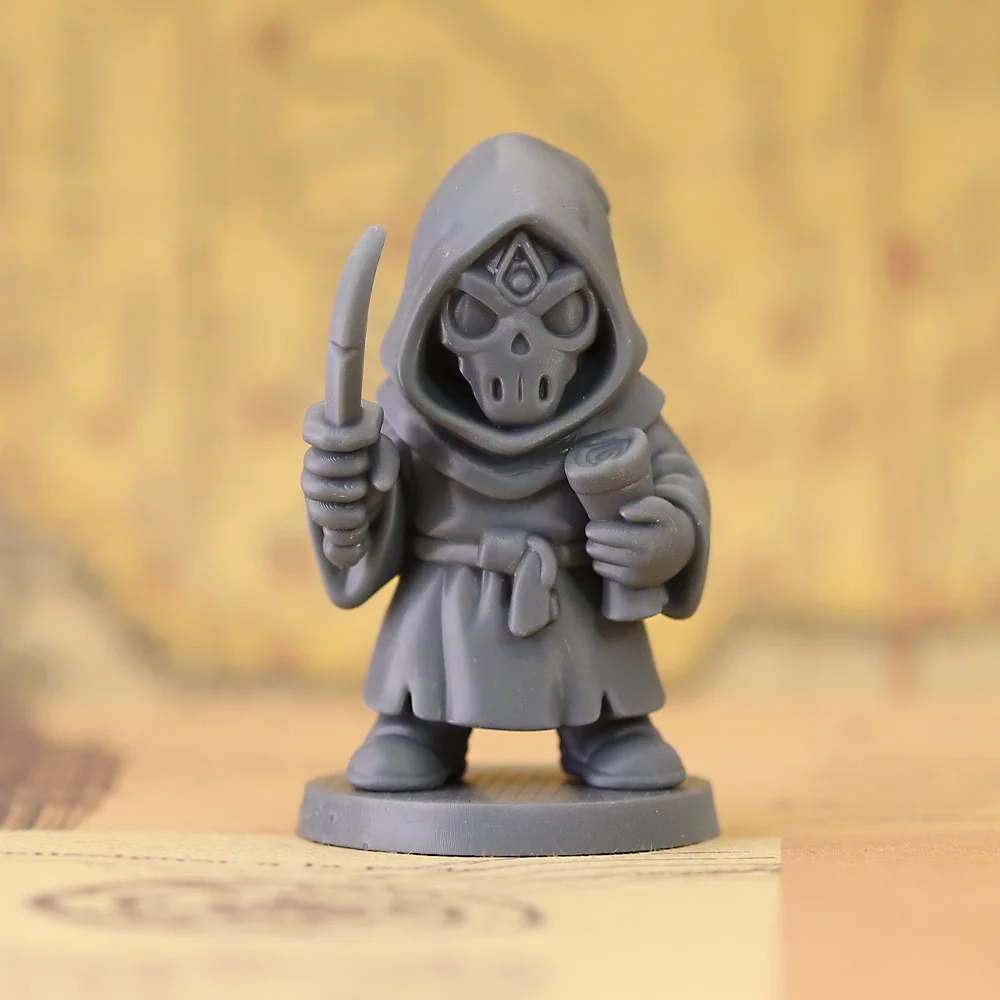 Cultist Hooded Rogue Miniature Unpainted Resin Model, DND Tabletop RPG Wargame Fantasy Figure