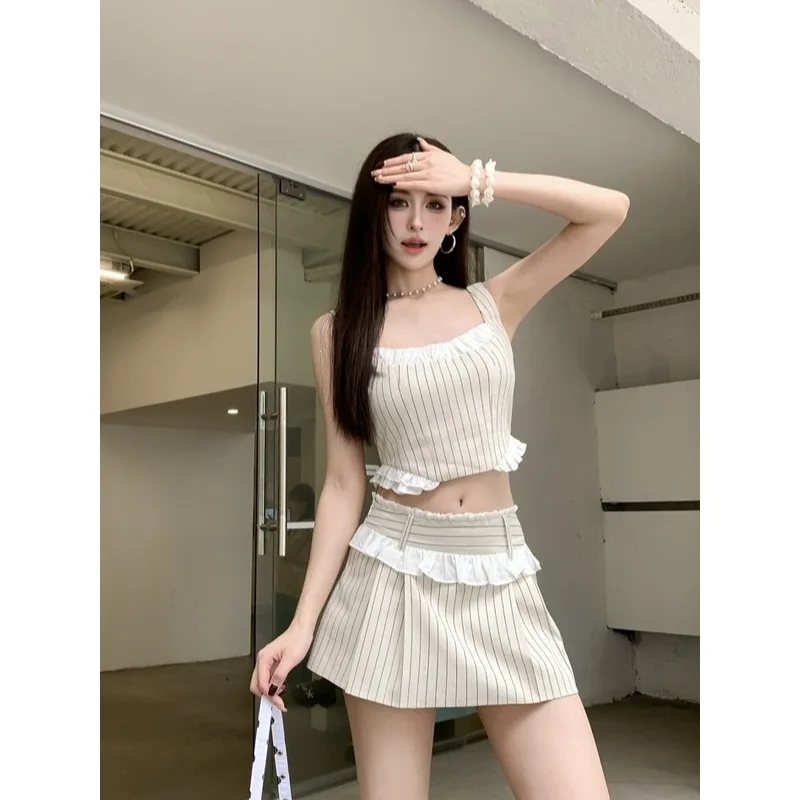 Abito Mini Senza Spalline Stile Y2K, Vestito Aderente Vintage a Righe con Orlo a Volant, Abito Sexy con Finiture in Pizzo per Clubwear Estivo
