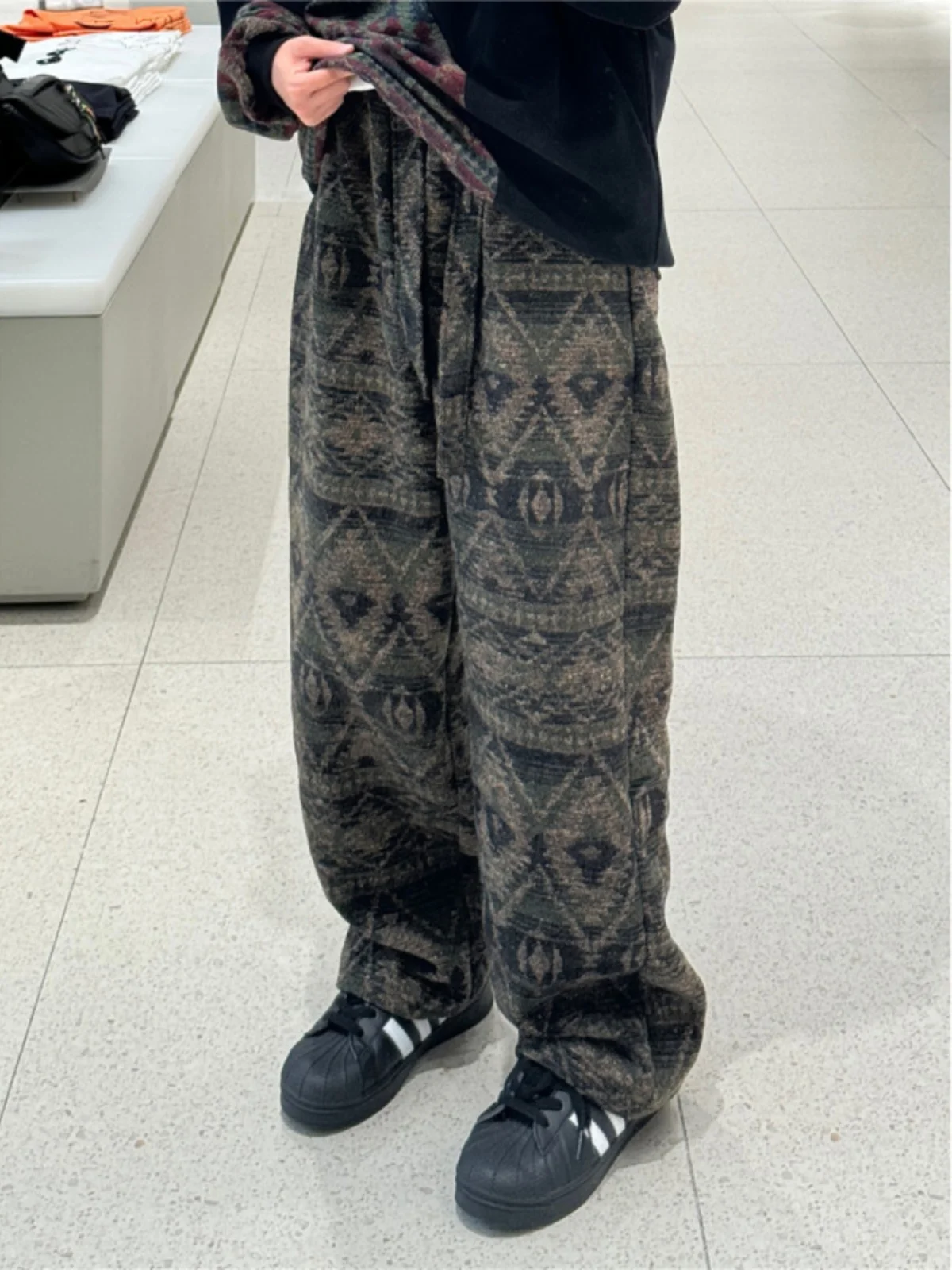 

Мужские шерстяные повседневные брюки с широкими штанинами, осенне-зимние, прямого кроя, свободные, в стиле High Street, с эффектом потертости, этнический тренд