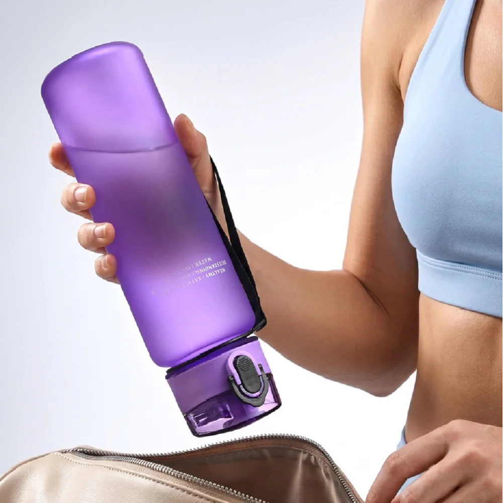 Leak Proof Sports Water Bottle High Quality Tour Hiking Portable My Favorite Drink Bottles 650ml