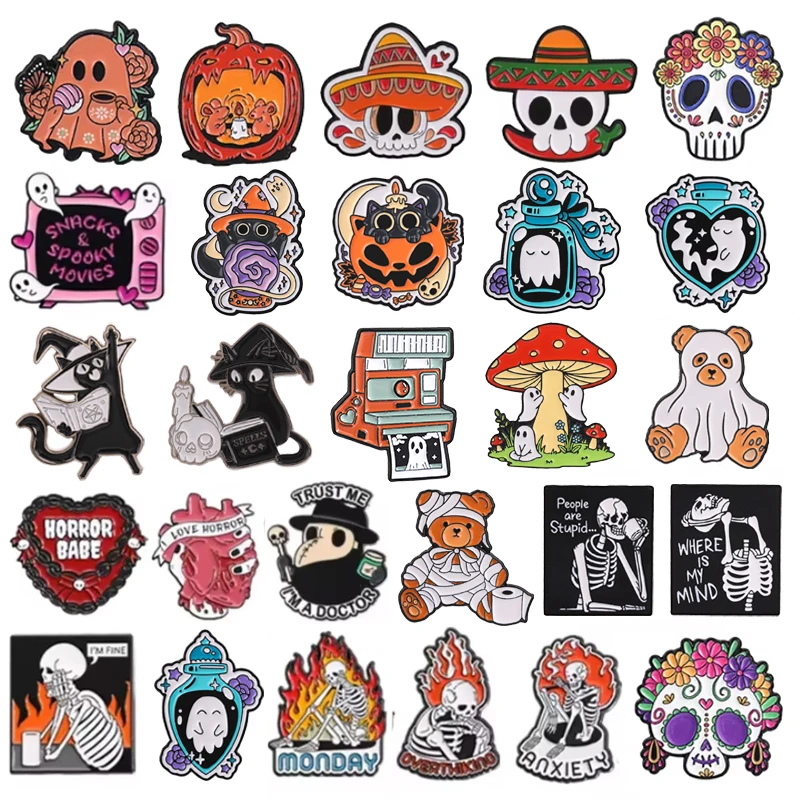 31 Styles Halloween Series Enamel Pins Horror Movie Killer Retro TV Skeleton Metal Brooch Lapel Badge Jewelry Gifts For Friends