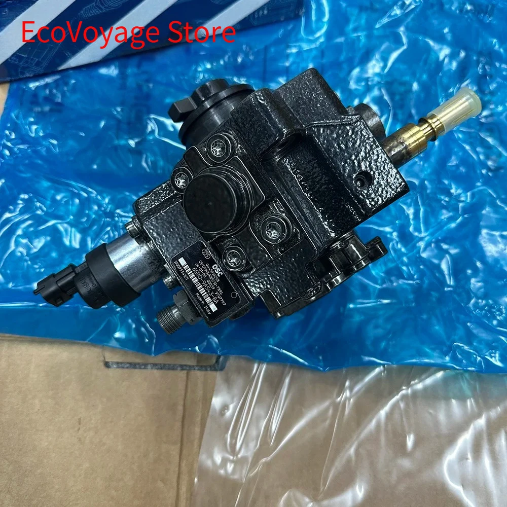 OEM BOSCH FUEL PUMP FOR FREELANDER 2, EVOQUE & DISCOVERY SPORT 2.2D - LR047217 LR030432